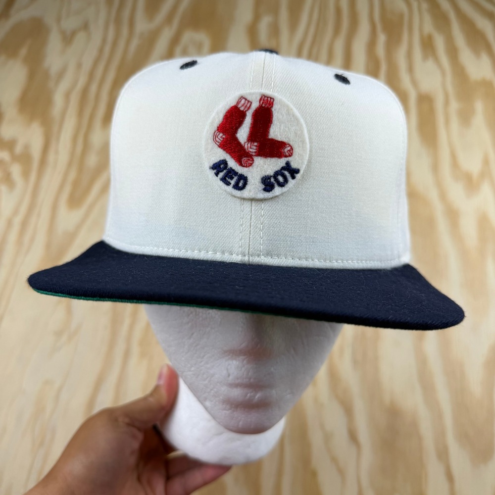 Vintage New Era Boston Red Sox Snapback Hat Pro Model Made in USA White Navy